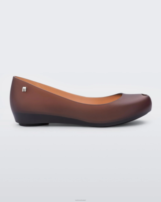 Melissa Ultragirl Basic II Flat بني - Melissa Kuwait 40TN173